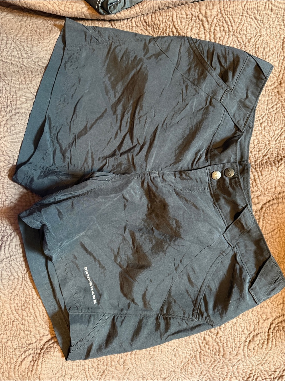 Columbia Black  Shorts